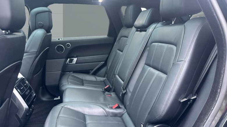 Land Rover Range Rover Sport 2.0 P400e HSE Dynamic Black 5dr Auto Estate